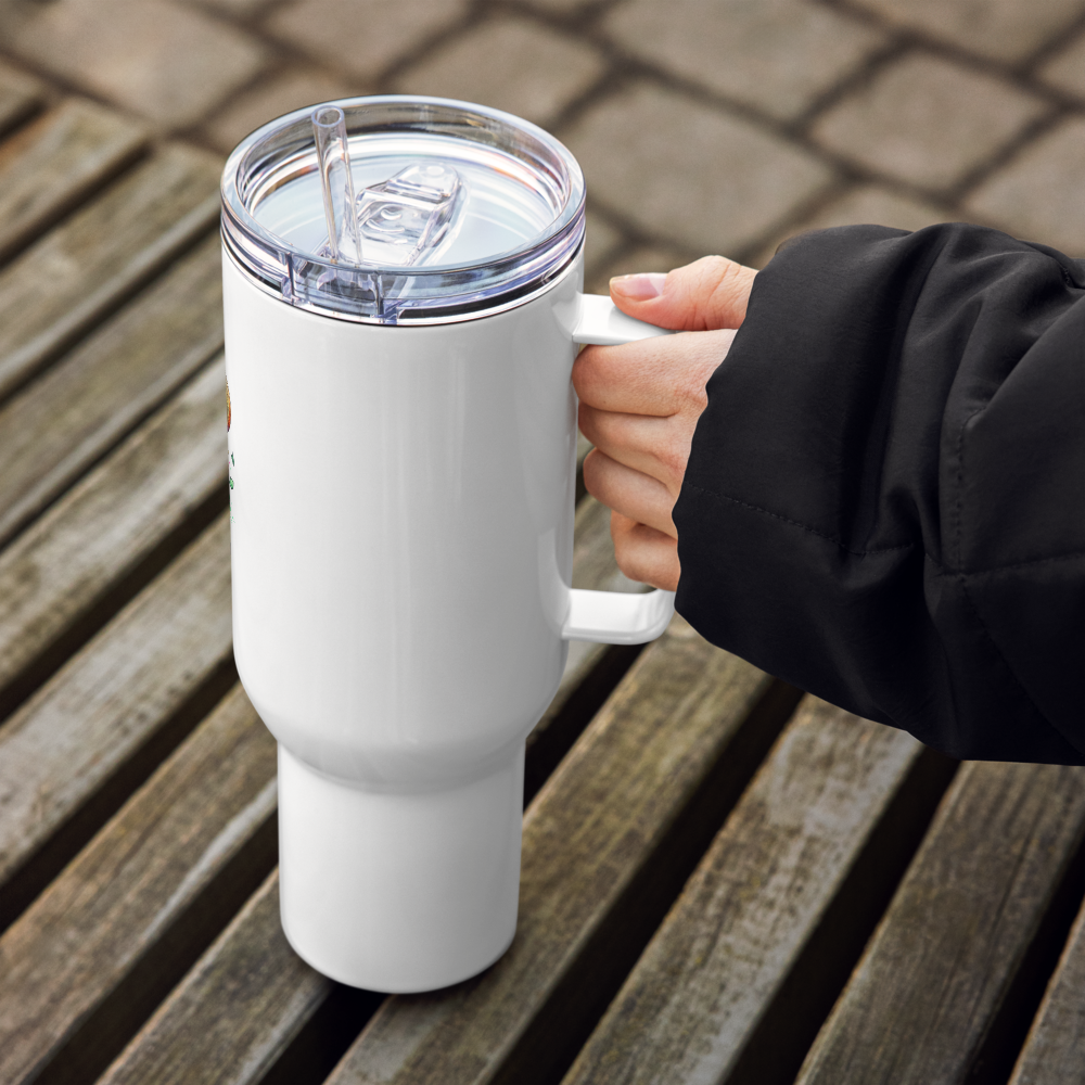 Travel mug with a handle