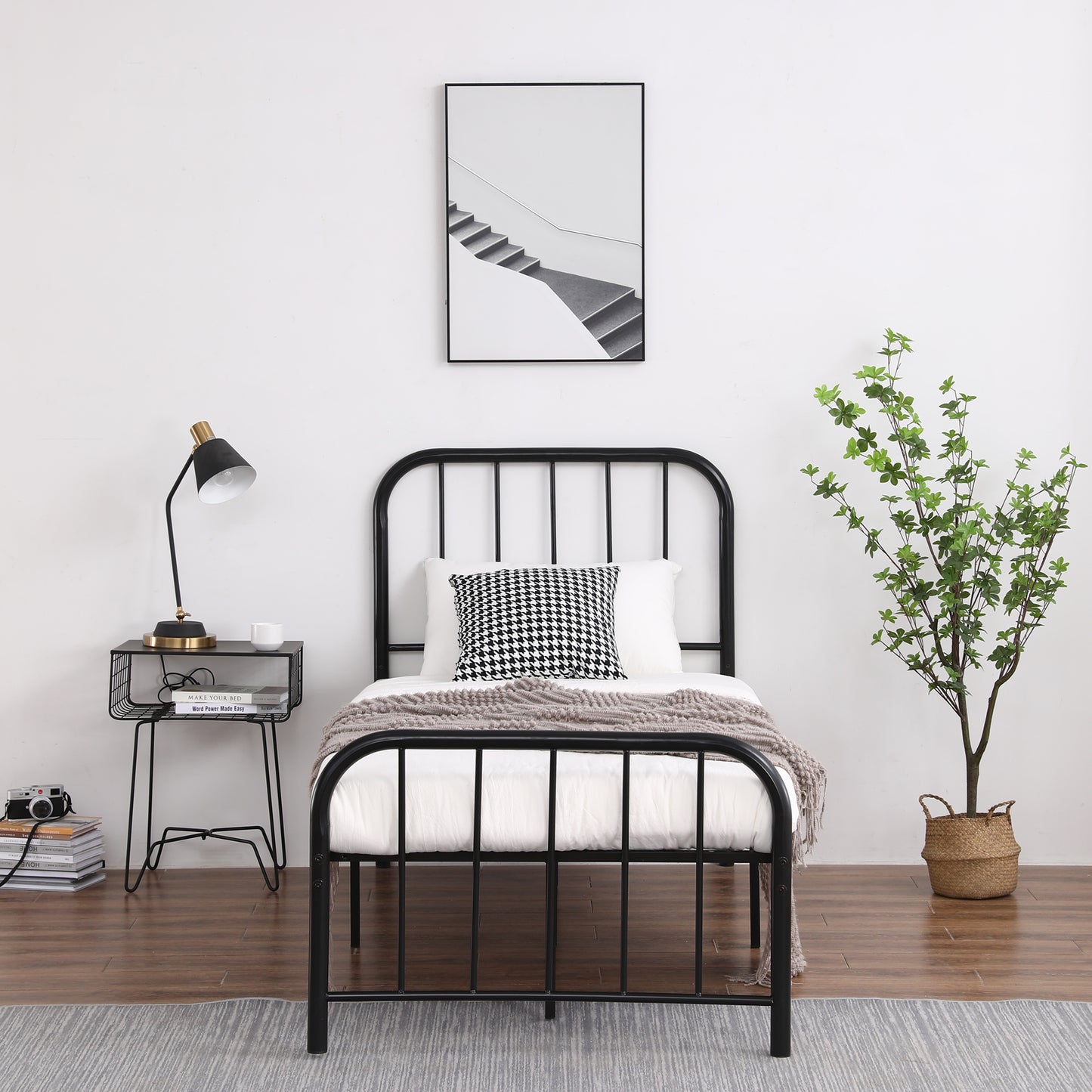 Single Layer Round Tube Arc Frame Vertical Strip with Bed Foot 3ft Iron Bed  Black